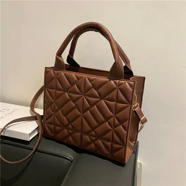 Chic Lattice Shoulder Bag